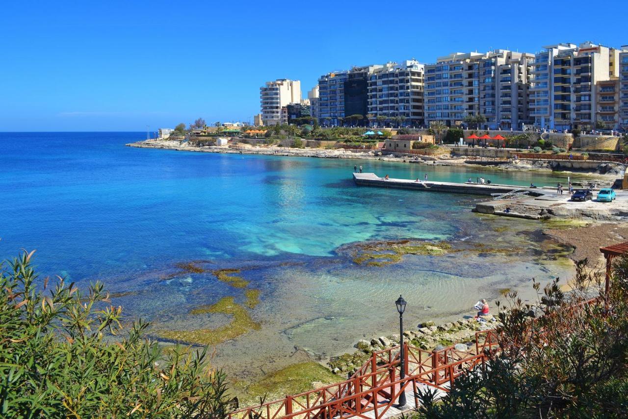 Luxury Apartment With Pool Sliema Esterno foto