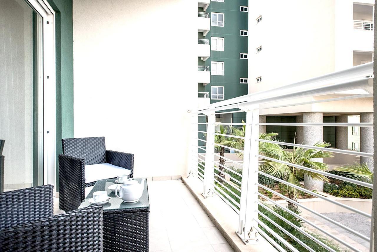 Luxury Apartment With Pool Sliema Esterno foto