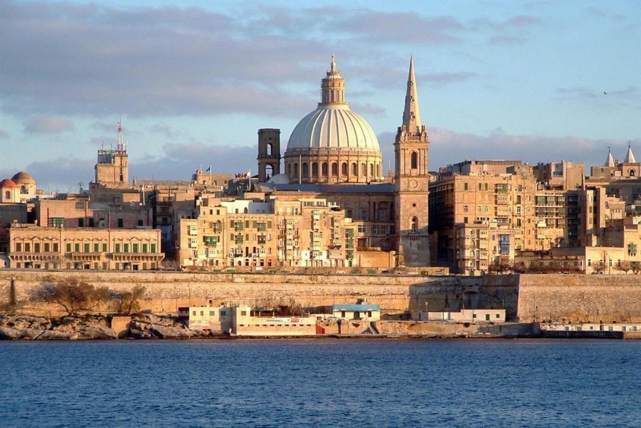 Luxury Apartment With Pool Sliema Esterno foto