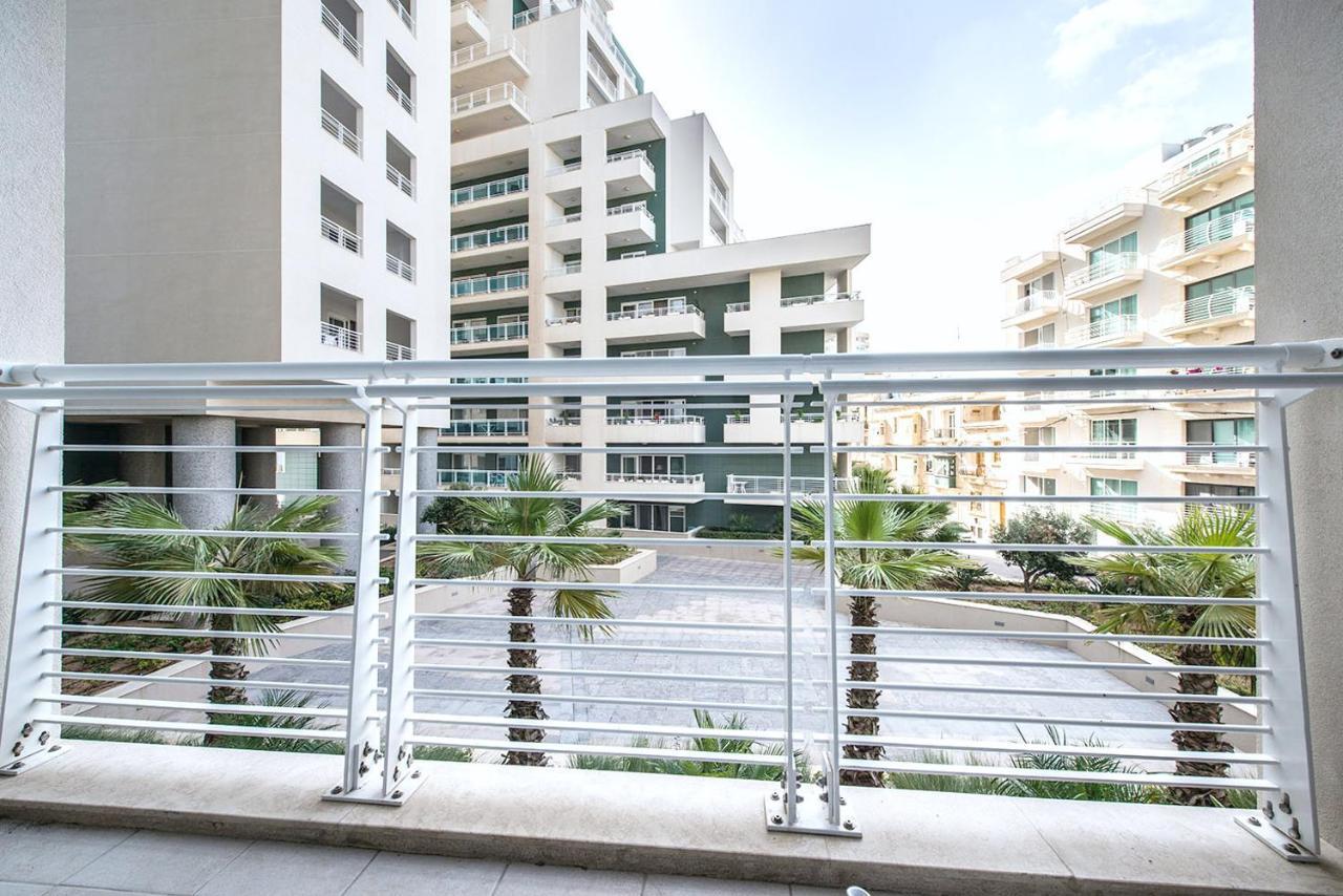 Luxury Apartment With Pool Sliema Esterno foto